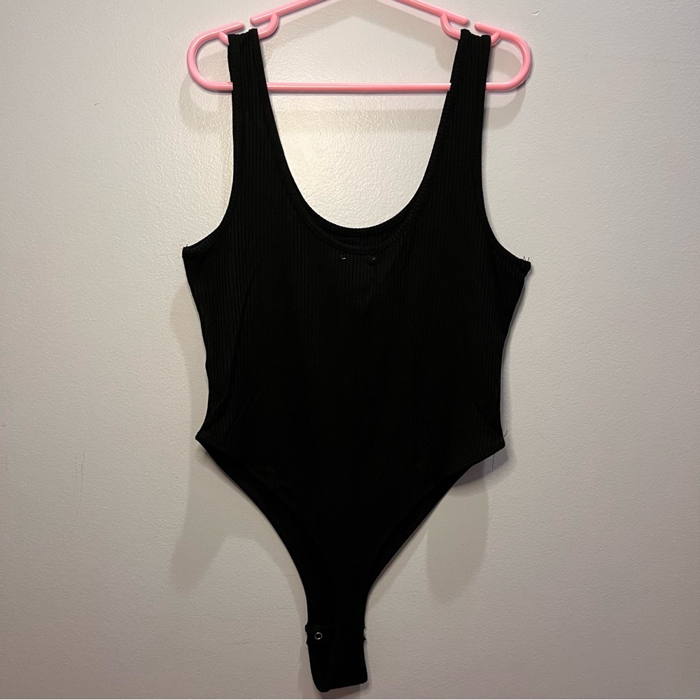 GARAGE | Ribbed Tank Bodysuit - Picture 2 of 6
